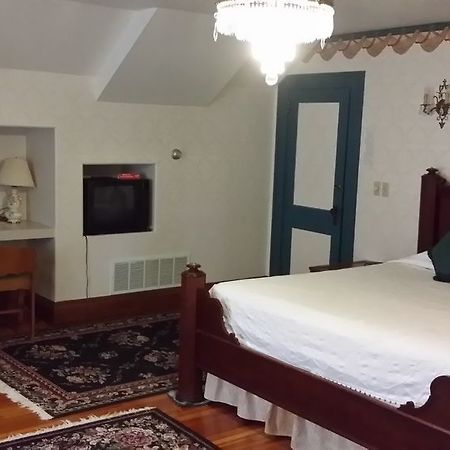 Chestnut Charm Bed & Breakfast Atlantic 外观 照片