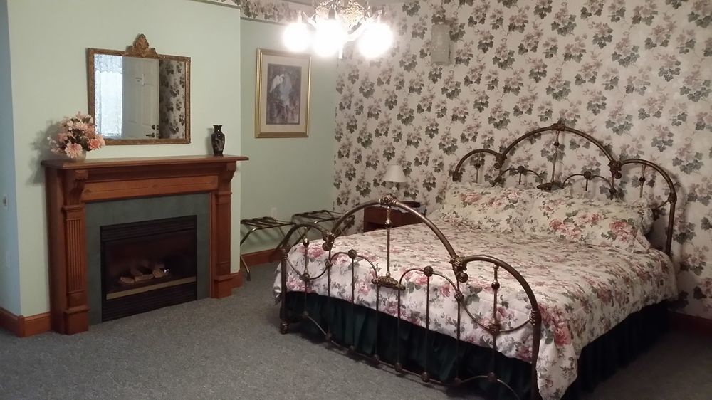 Chestnut Charm Bed & Breakfast Atlantic 外观 照片