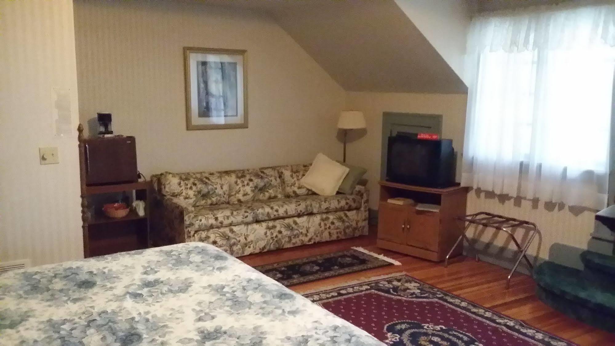 Chestnut Charm Bed & Breakfast Atlantic 外观 照片